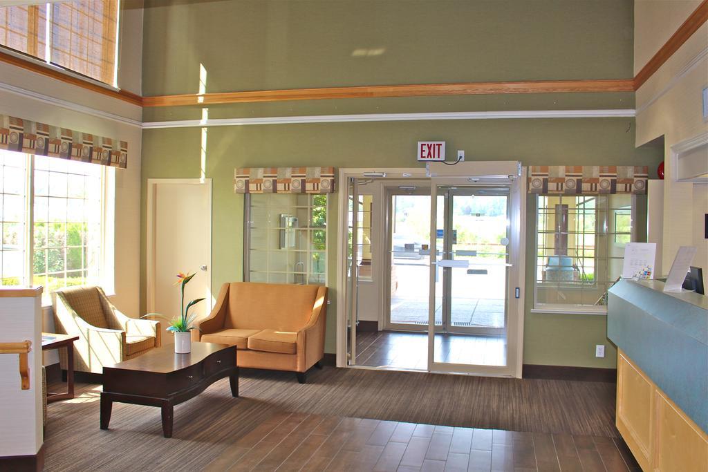 Canadas Best Value Inn Langley/Vancouver Exterior photo